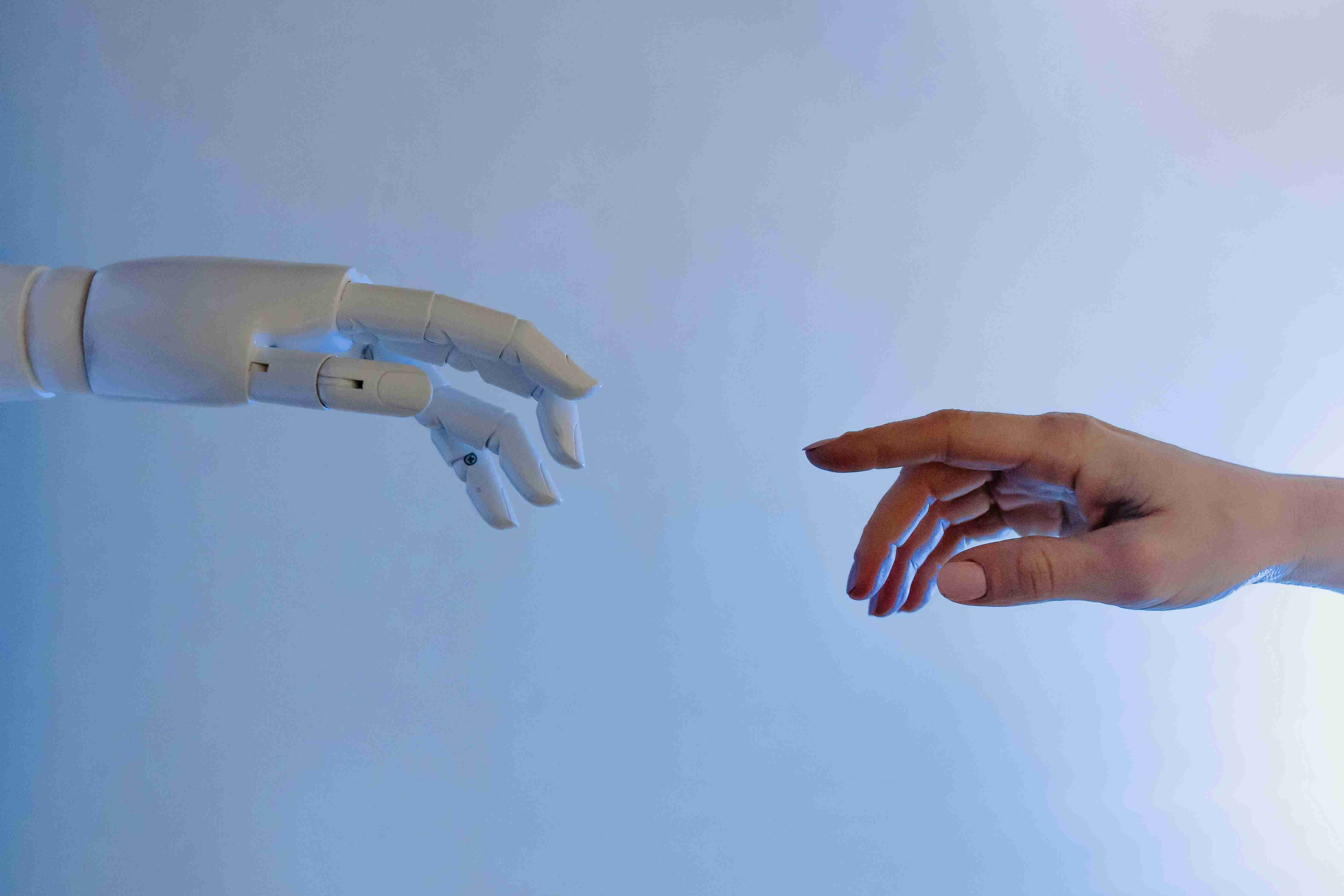 5 AI Prompting Strategies for Marketers