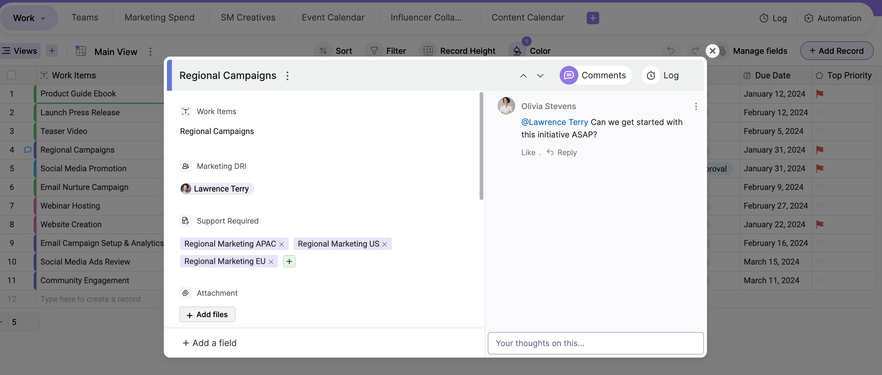 Record comments in Zoho Tables Record comments in Zoho Tables